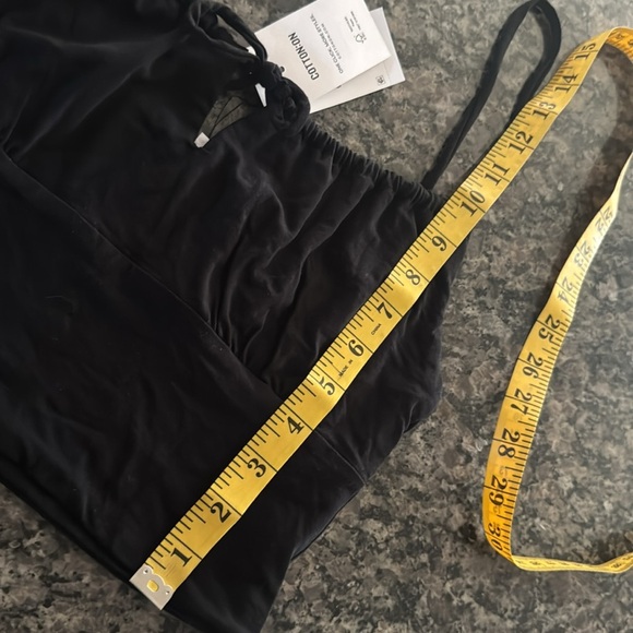 Cotton on Black Spaghetti Cami Strap Crop Top NWT S - Picture 10 of 12
